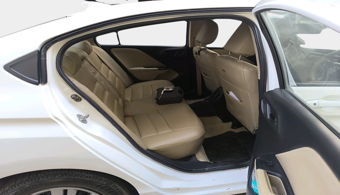 2014 Honda City 1.5L I-VTEC SV, Petrol, Manual, 1,86,985 km, interior