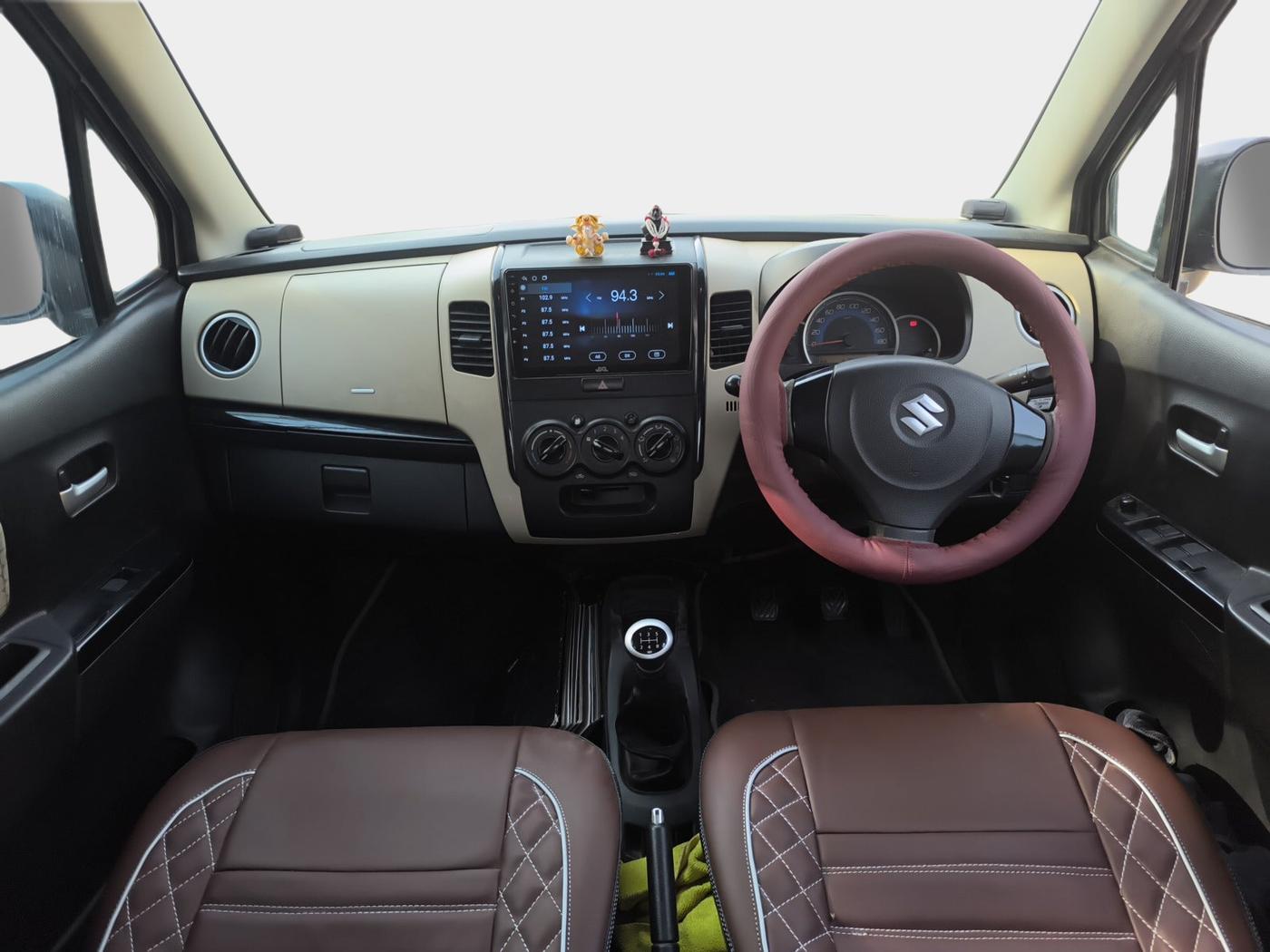 2017 Maruti Wagon R 1.0 VXI, Petrol, Manual, 1,07,095 km, interior
