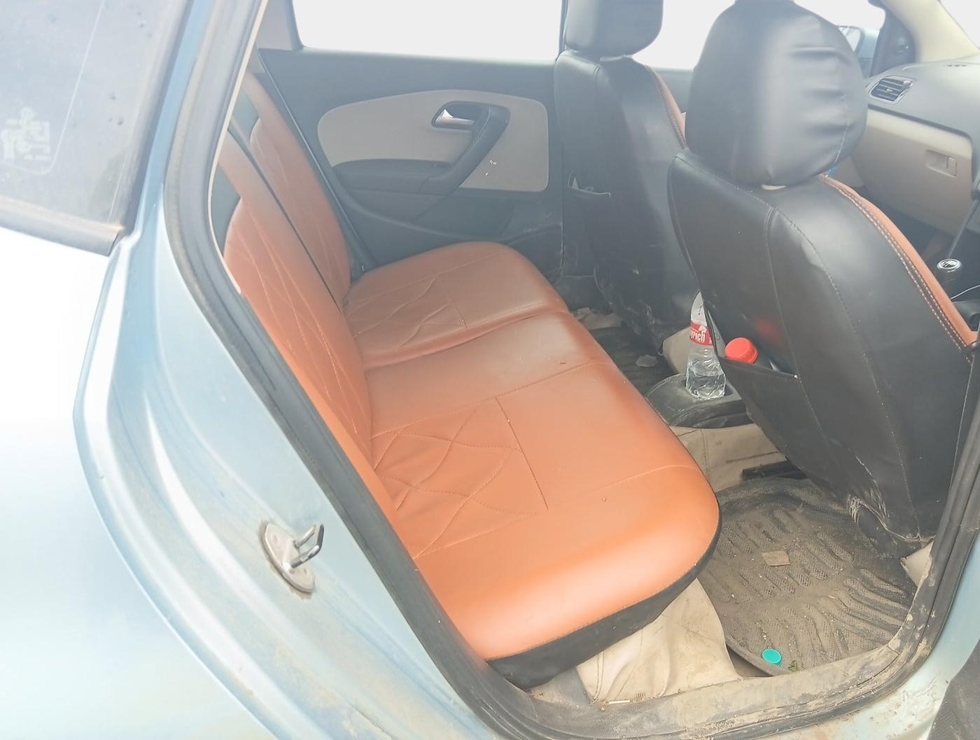 2011 Volkswagen Polo COMFORTLINE 1.2L PETROL, Petrol, Manual, 96,404 km, interior