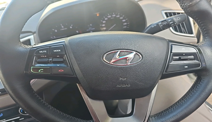 2015 Hyundai Creta SX (O) 1.6 DIESEL, Diesel, Manual, 1,34,900 km, interior