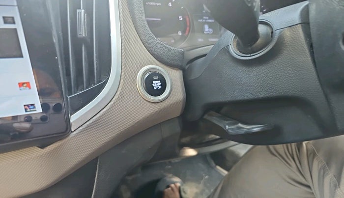 2015 Hyundai Creta SX (O) 1.6 DIESEL, Diesel, Manual, 1,34,900 km, interior