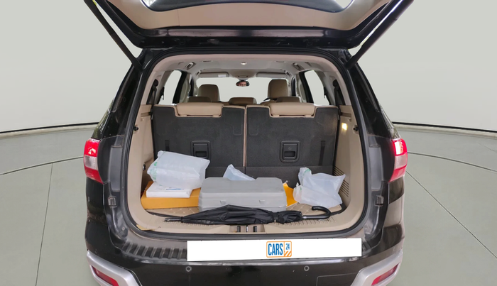 2018 Ford Endeavour TREND 2.2 4X2 AT, Diesel, Automatic, 2,37,612 km, exterior