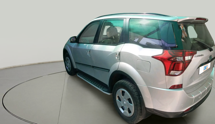 2018 Mahindra XUV500 W7, Diesel, Manual, 1,34,933 km, exterior