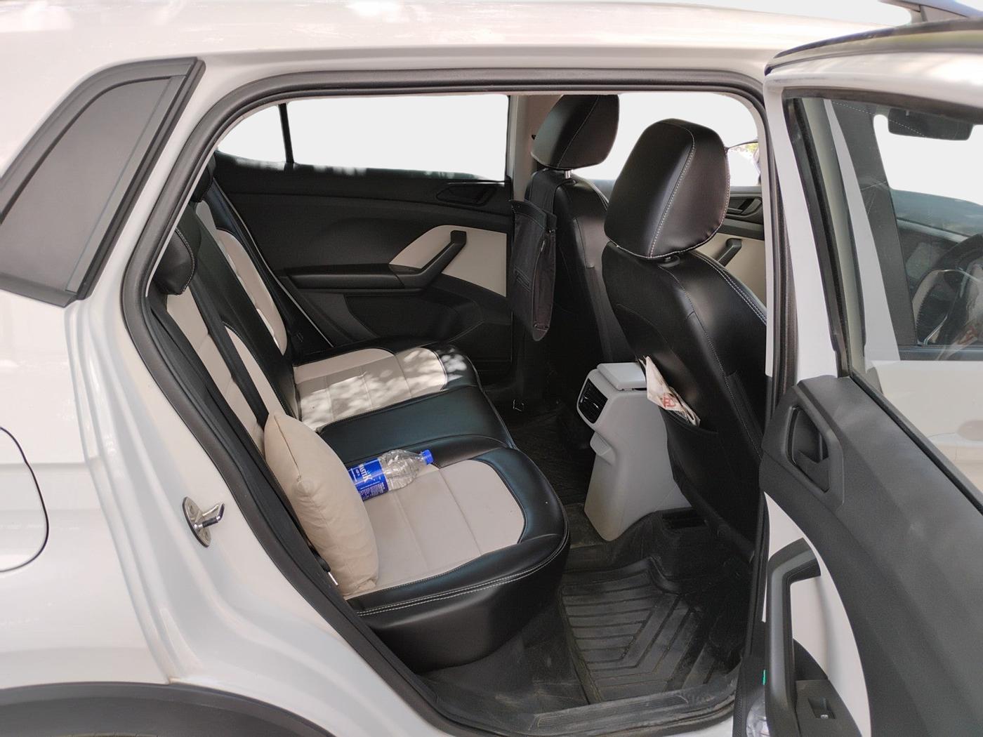 2024 Volkswagen TAIGUN COMFORTLINE 1.0 TSI MT, Petrol, Manual, 20,307 km, interior