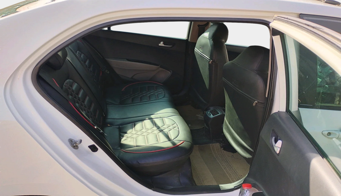 2016 Hyundai Xcent S 1.1 CRDI, Diesel, Manual, 1,53,060 km, interior