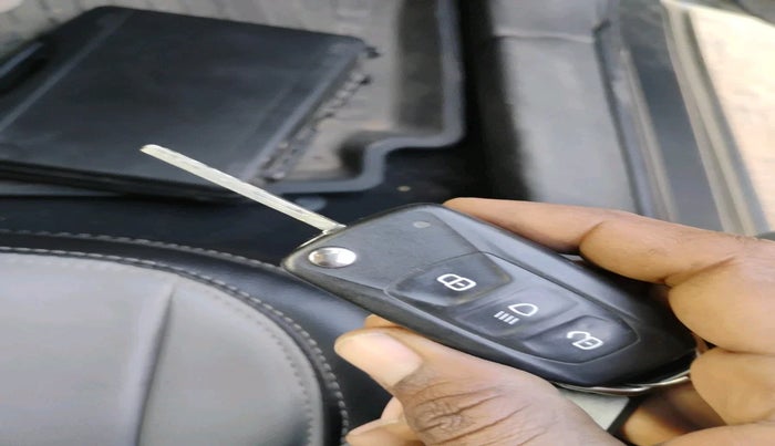 2023 Tata ALTROZ XM PLUS PETROL, Petrol, Manual, 22,112 km, interior