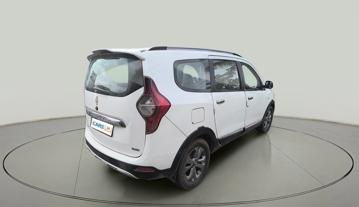 2016 Renault Lodgy 110 PS RXZ STEPWAY 7 STR, Diesel, Manual, 1,20,430 km, exterior