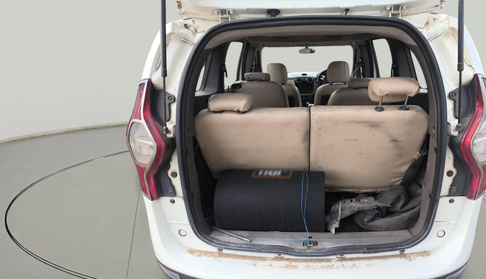 2016 Renault Lodgy 110 PS RXZ STEPWAY 7 STR, Diesel, Manual, 1,20,430 km, exterior