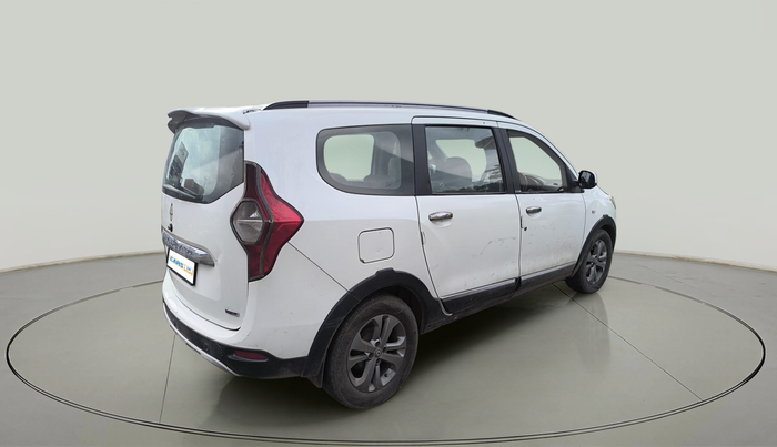 2016 Renault Lodgy 110 PS RXZ STEPWAY 7 STR, Diesel, Manual, 1,20,430 km, exterior