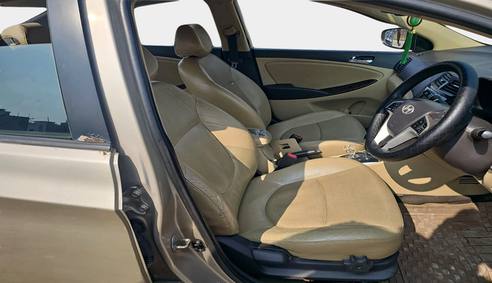 2011 Hyundai Verna FLUIDIC 1.6 VTVT SX AT, Petrol, Automatic, 57,693 km, interior