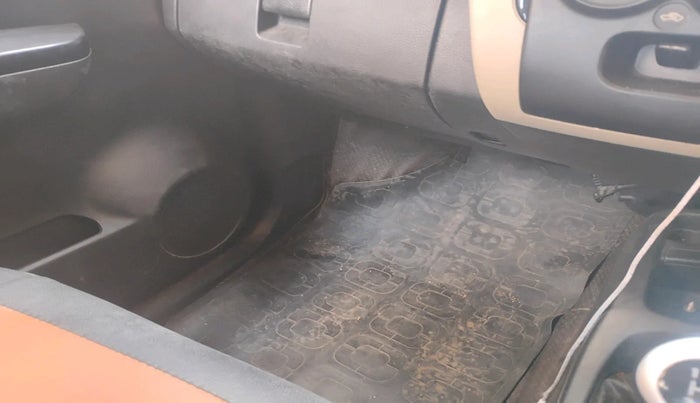 2017 Maruti Wagon R 1.0 VXI OPT, Petrol, Manual, 51,182 km, interior