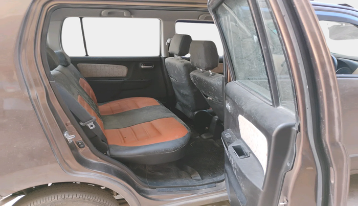 2017 Maruti Wagon R 1.0 VXI OPT, Petrol, Manual, 51,182 km, interior