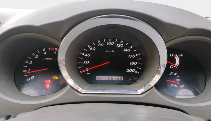 2011 Toyota Fortuner 3.0 4X4 MT, Diesel, Manual, 1,86,135 km, interior