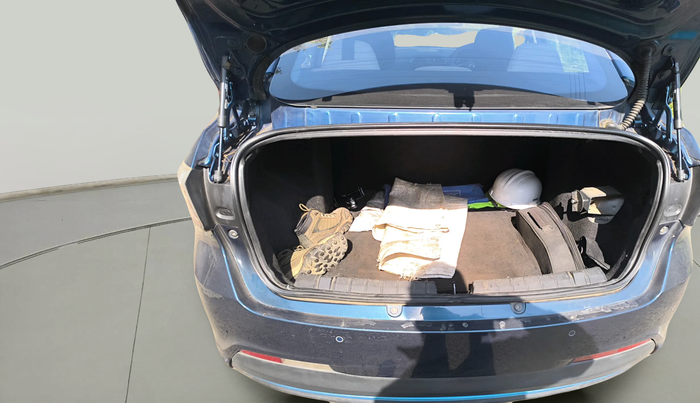 2022 Tata TIGOR EV XZ PLUS, Electric, Automatic, 77,437 km, exterior