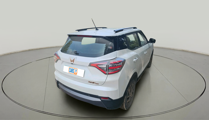 2023 Mahindra XUV400 EL 7.2 KW, Electric, Automatic, 25,471 km, exterior