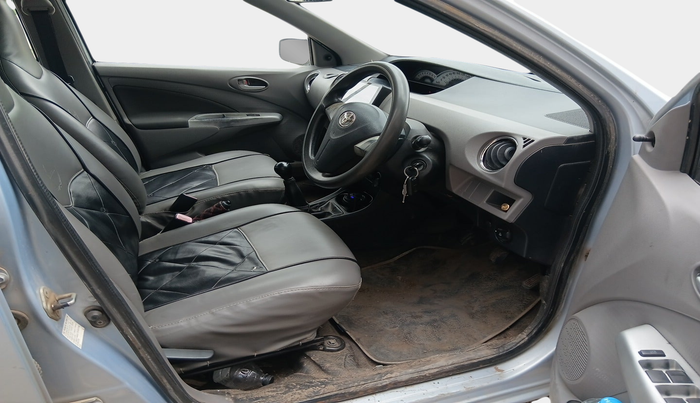 2011 Toyota Etios V, Petrol, Manual, 1,36,811 km, interior