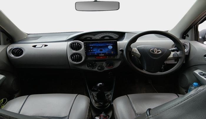 2011 Toyota Etios V, Petrol, Manual, 1,36,811 km, interior