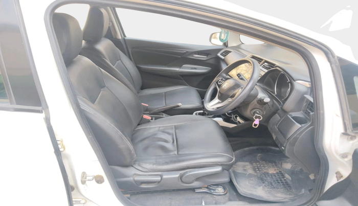 2018 Honda WR-V 1.5L I-DTEC S MT, Diesel, Manual, 1,36,342 km, interior