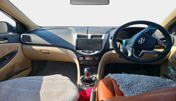 2011 Hyundai Verna FLUIDIC 1.6 CRDI EX, Diesel, Manual, 2,85,600 km, interior