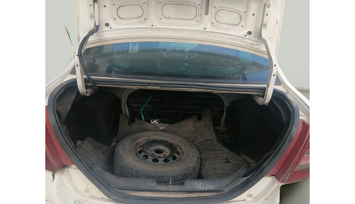 2013 Ford Classic LXI 1.4 DIESEL, Diesel, Manual, 2,42,701 km, exterior