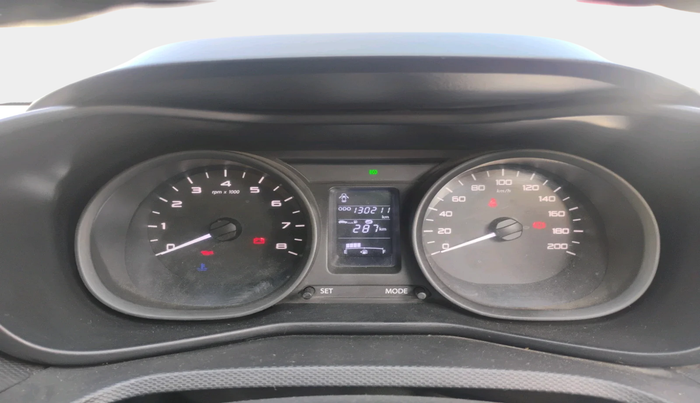 2018 Tata NEXON XM DIESEL, Diesel, Manual, 1,30,211 km, interior