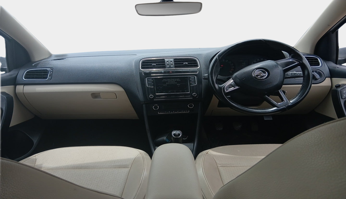 2017 Skoda Rapid STYLE 1.5 TDI, Diesel, Manual, 1,17,942 km, interior