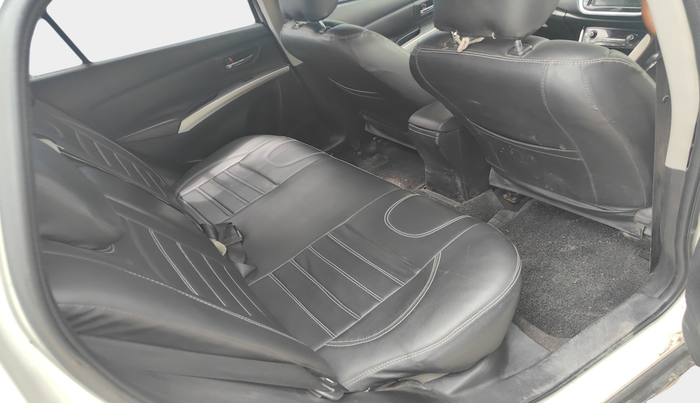 2015 Maruti S Cross ALPHA 1.6, Diesel, Manual, 1,19,575 km, interior