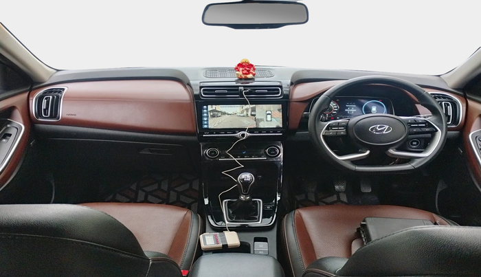 2021 Hyundai ALCAZAR PLATINUM 2.0 MT 7STR, Petrol, Manual, 32,525 km, interior