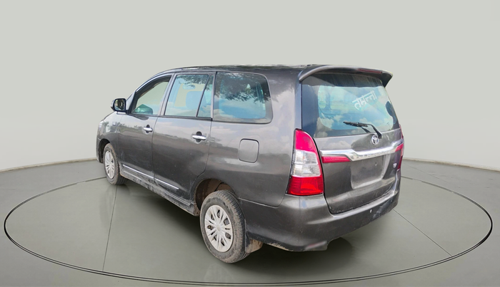 2013 Toyota Innova 2.5 GX 8 STR, Diesel, Manual, 1,80,267 km, exterior