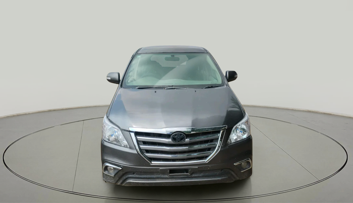 2013 Toyota Innova 2.5 GX 8 STR, Diesel, Manual, 1,80,267 km, exterior