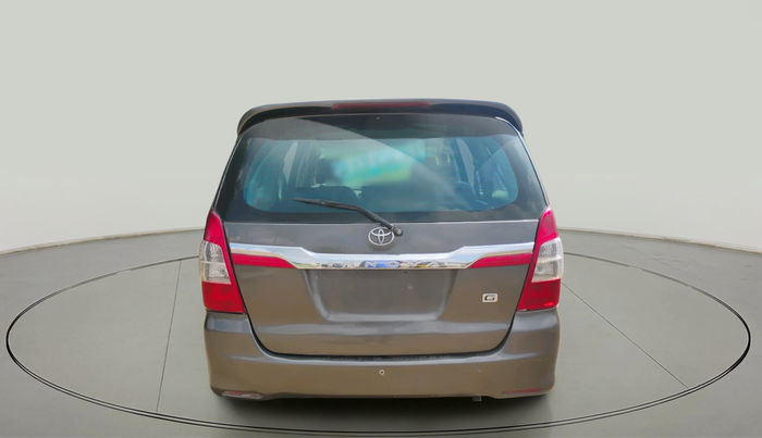 2013 Toyota Innova 2.5 GX 8 STR, Diesel, Manual, 1,80,267 km, exterior