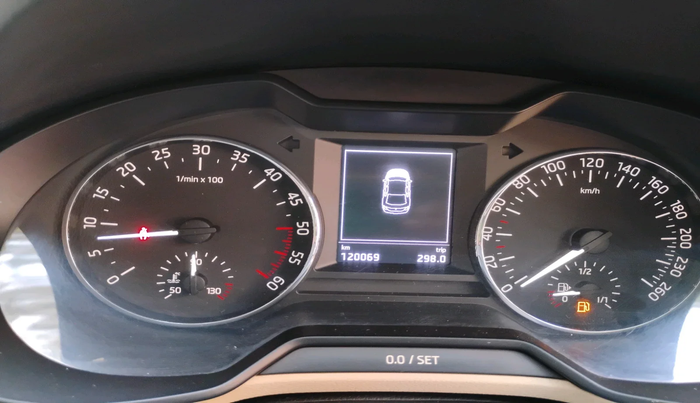 2014 Skoda Octavia ELEGANCE 2.0 TDI AT, Diesel, Automatic, 1,26,459 km, interior