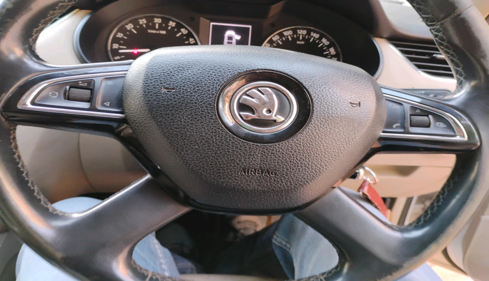 2014 Skoda Octavia ELEGANCE 2.0 TDI AT, Diesel, Automatic, 1,26,459 km, interior