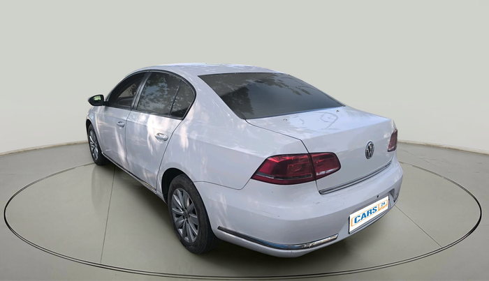 2012 Volkswagen Passat TRENDLINE MT, Diesel, Manual, 1,67,939 km, exterior