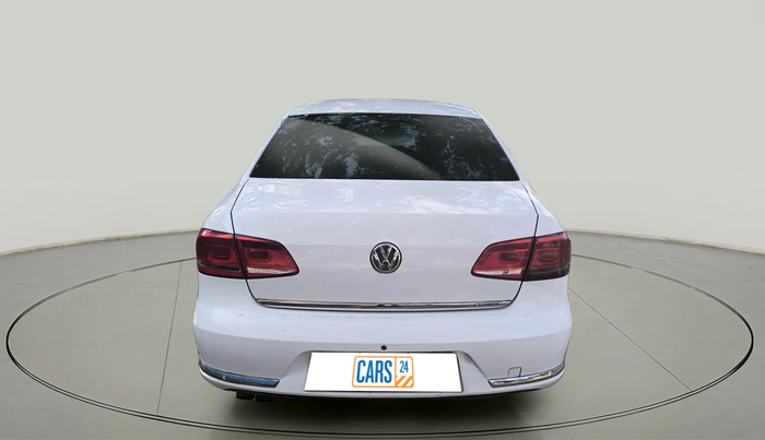 2012 Volkswagen Passat TRENDLINE MT, Diesel, Manual, 1,67,939 km, exterior