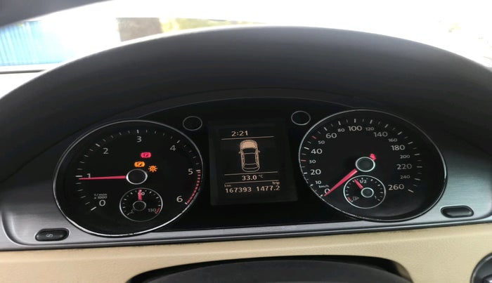 2012 Volkswagen Passat TRENDLINE MT, Diesel, Manual, 1,67,939 km, interior