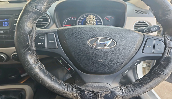 2016 Hyundai Grand i10 SPORTZ 1.1 CRDI, Diesel, Manual, 51,061 km, interior