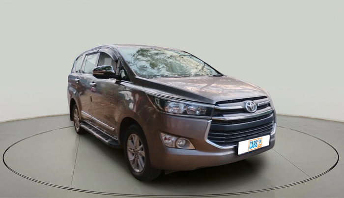 2017 Toyota Innova Crysta 2.4 G 8 STR, Diesel, Manual, 1,52,229 km, exterior