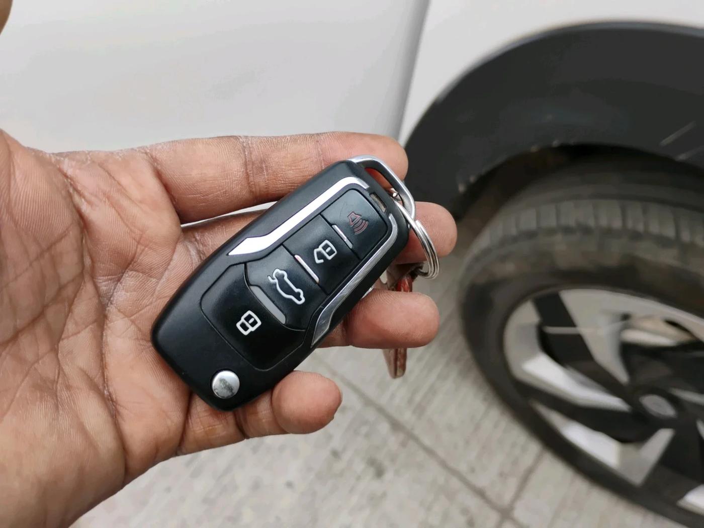 2023 Nissan MAGNITE XE, Petrol, Manual, 28,672 km, interior