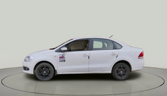 2013 Volkswagen Vento HIGHLINE 1.6 MPI, Petrol, Manual, 96,434 km, exterior