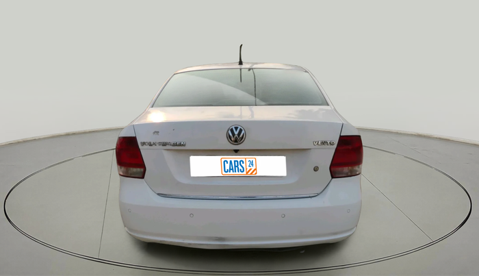 2013 Volkswagen Vento HIGHLINE 1.6 MPI, Petrol, Manual, 96,434 km, exterior