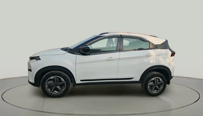 2023 Tata NEXON CREATIVE + 1.5 DIESEL, Diesel, Manual, 56,147 km, exterior