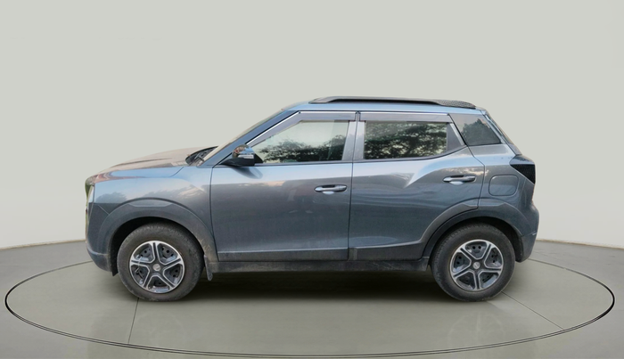 2024 Mahindra XUV 3XO MX1 1.2 L TCMPFi, Petrol, Manual, 11,621 km, exterior