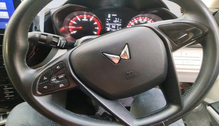 2024 Mahindra XUV 3XO MX1 1.2 L TCMPFi, Petrol, Manual, 11,621 km, interior