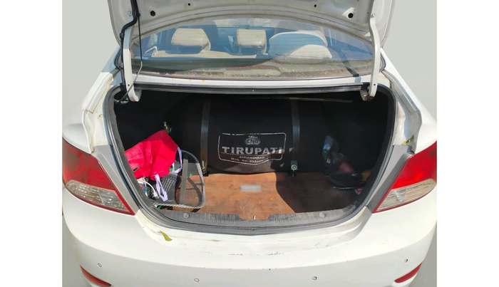 2011 Hyundai Verna FLUIDIC 1.6 VTVT SX AT, Petrol, Automatic, 75,569 km, exterior