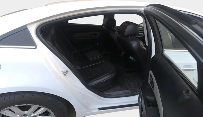 2016 Chevrolet Cruze LTZ AT, Diesel, Automatic, 1,04,485 km, interior