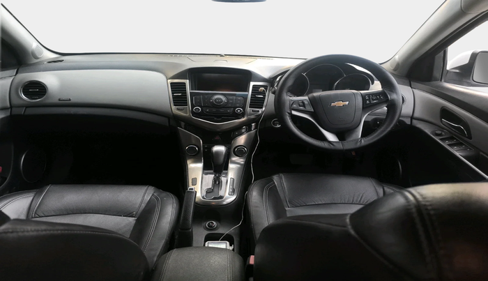2016 Chevrolet Cruze LTZ AT, Diesel, Automatic, 1,04,485 km, interior