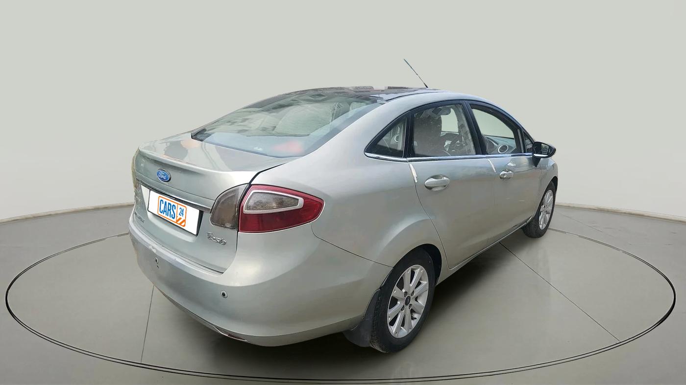 2011 Ford Fiesta TITANIUM DIESEL, Diesel, Manual, 2,76,241 km, exterior