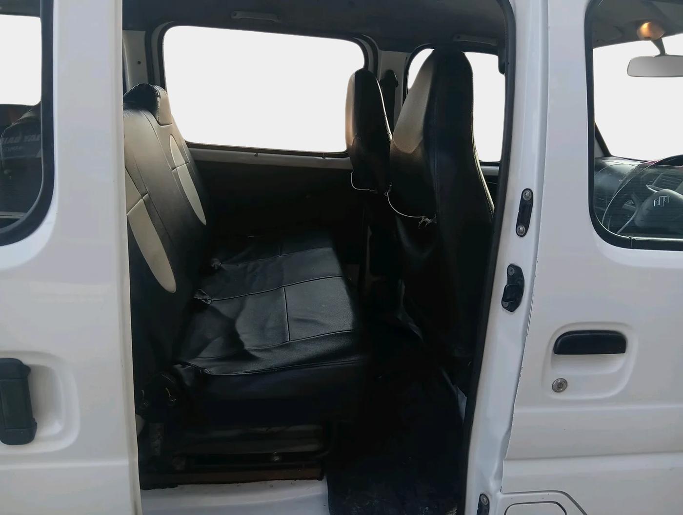 2023 Maruti Eeco 5 STR AC CNG, Petrol, Manual, 1,38,417 km, interior