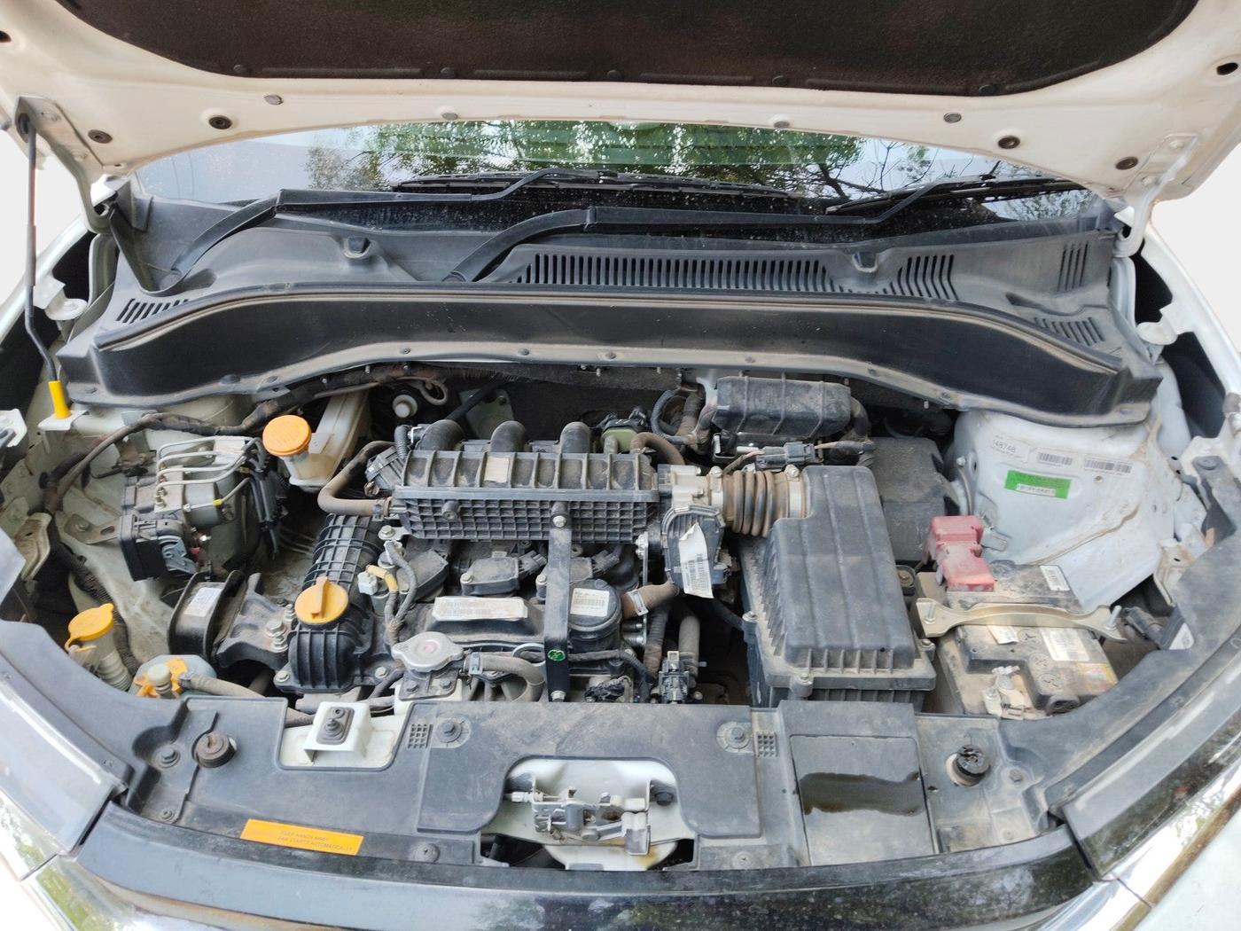 2023 Tata PUNCH ACCOMPLISHED DAZZLE PACK AMT, Petrol, Automatic, 37,345 km, exterior